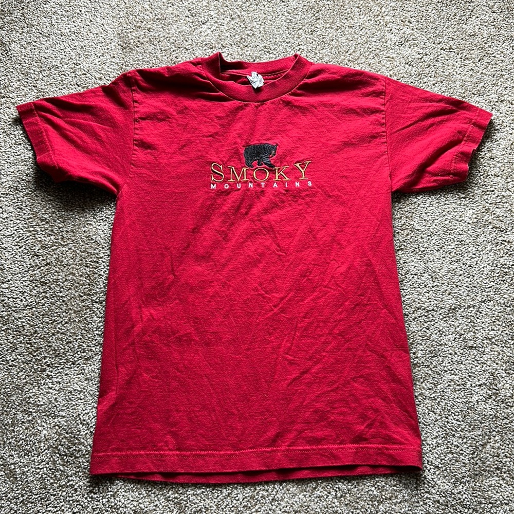 🏞️ Alstyle Smoky Mountains Bear Embroidered Red T-Shirt Size Small